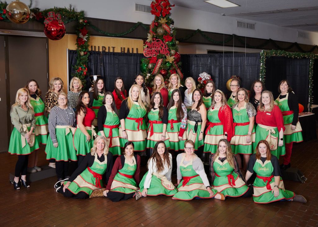 Holiday Happening 2022 Group Photo Junior League of Lubbock